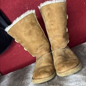 Women's Tan Shearling Boots